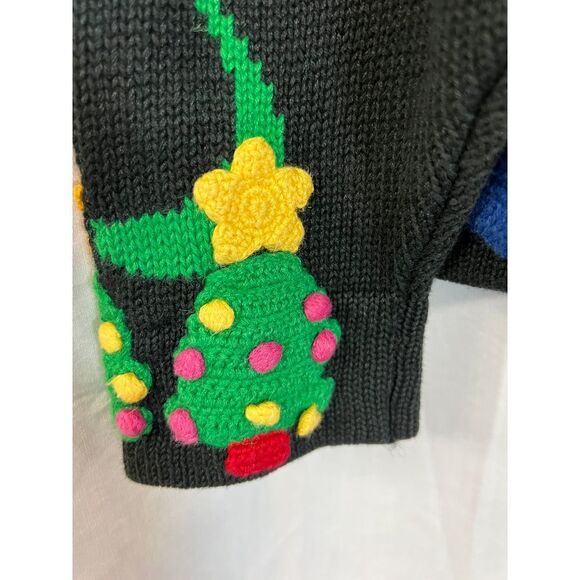 Vintage Christmas Sweater Black with Festive Holiday Design Star Trees Ornaments - Picture 3 of 6